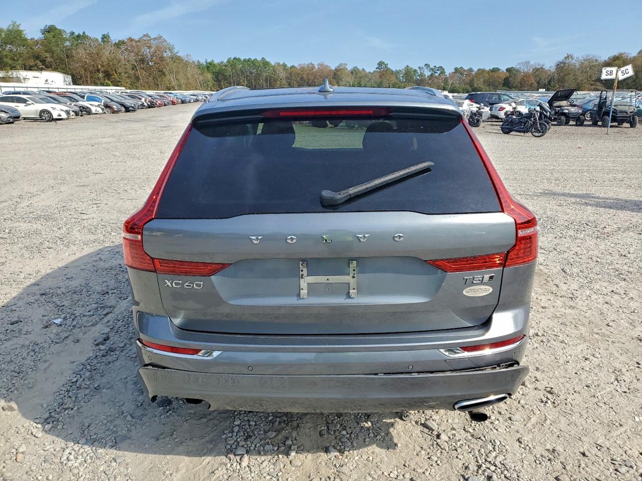 2018 Volvo Xc60 T5 Inscription VIN: YV4102RL5J1066663 Lot: 94353335