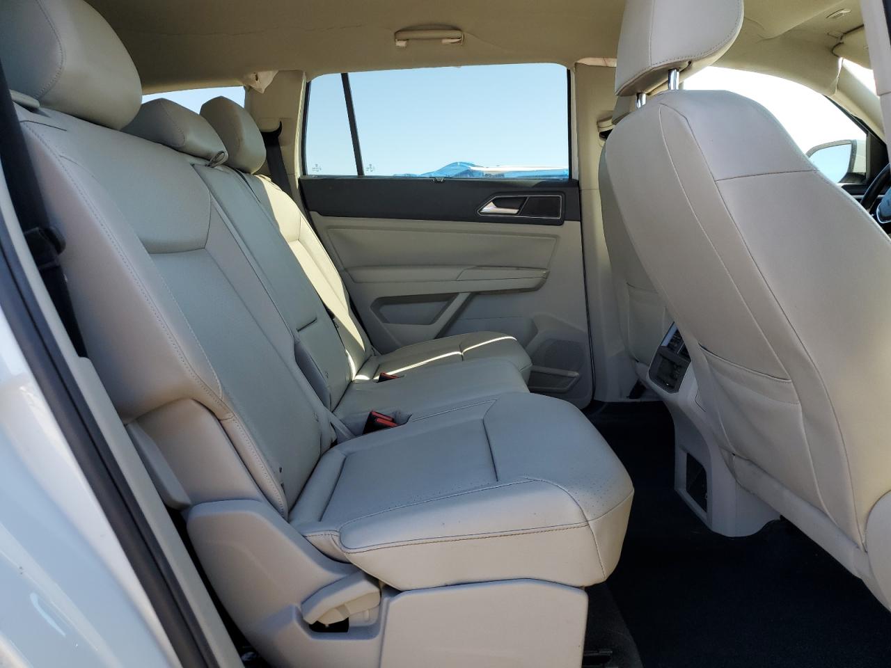 2018 Volkswagen Atlas Se VIN: 1V2CR2CA3JC574657 Lot: 92325115