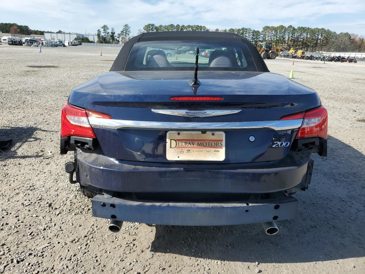 2013 Chrysler 200 Touring VIN: 1C3BCBEG1DN632763 Lot: 92636135