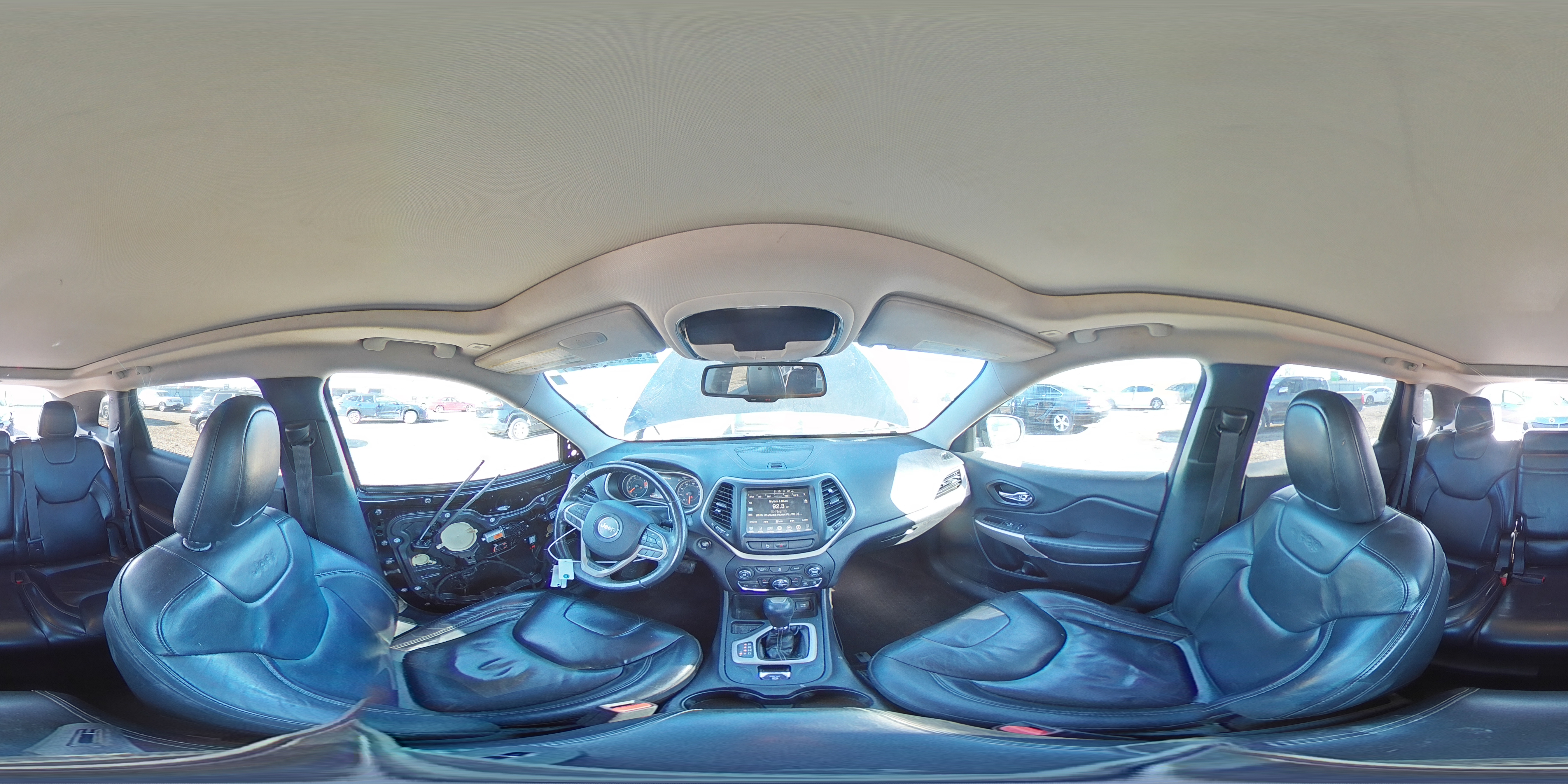 2018 Jeep Cherokee Limited VIN: 1C4PJLDB8JD533670 Lot: 92224375