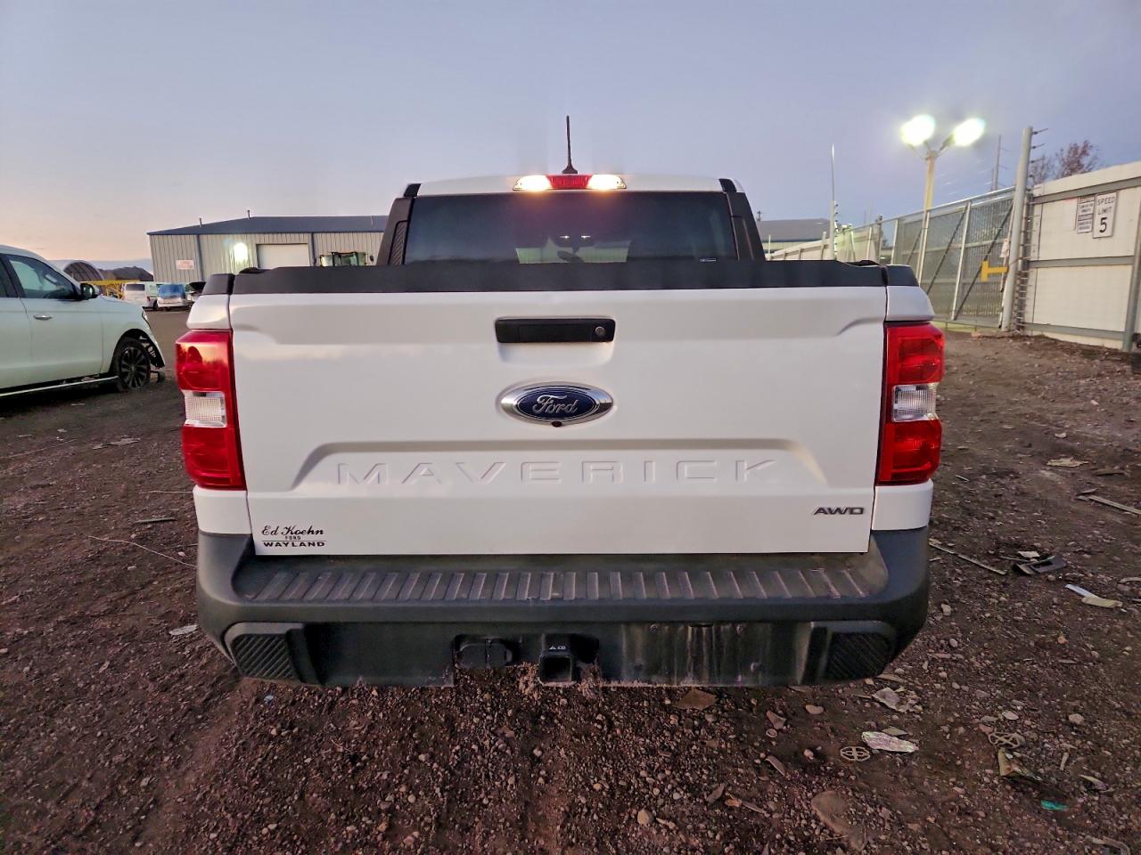 2024 Ford Maverick Xlt VIN: 3FTTW8J98RRB81479 Lot: 94035205