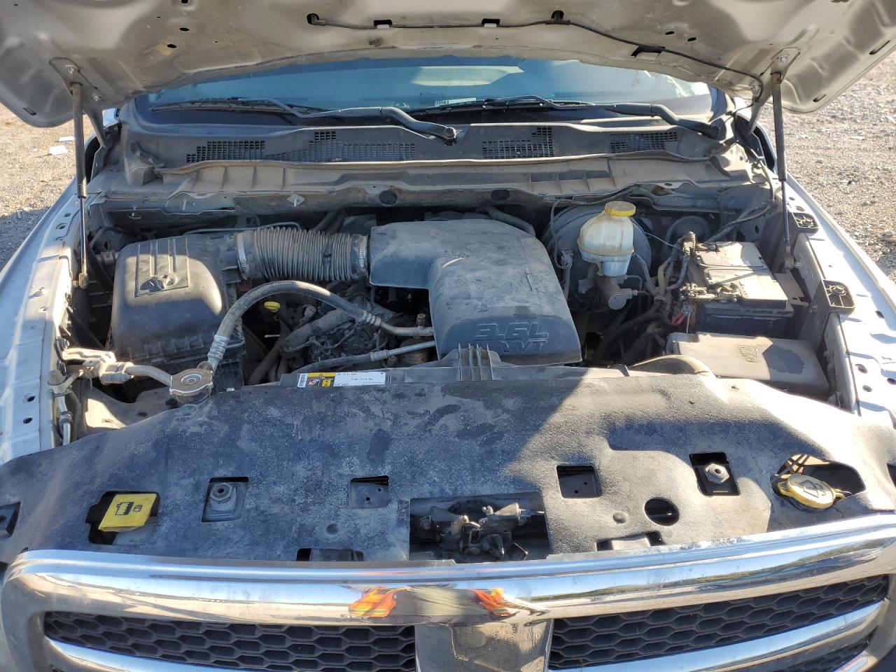 2018 Ram 1500 St VIN: 1C6RR6FG7JS336472 Lot: 91586125