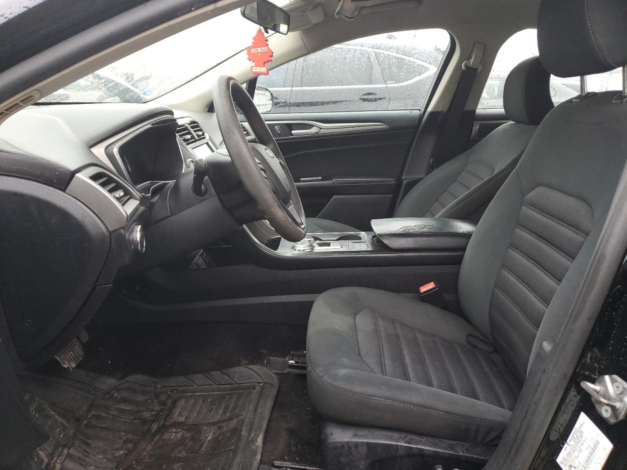 2017 Ford Fusion Se VIN: 3FA6P0H70HR412122 Lot: 93643725