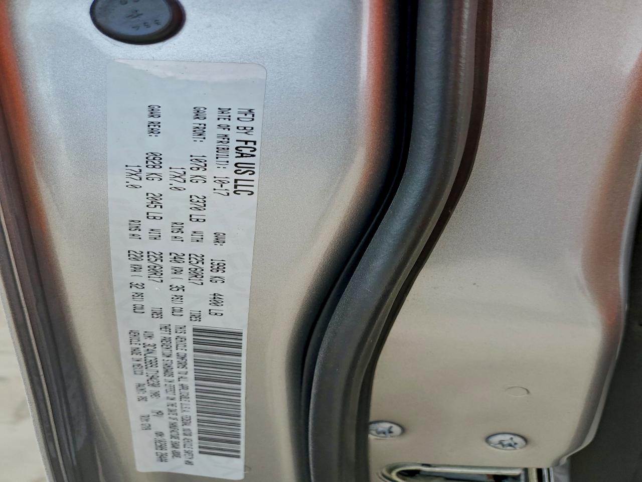 2018 Jeep Compass Latitude VIN: 3C4NJCBB9JT194230 Lot: 93777195