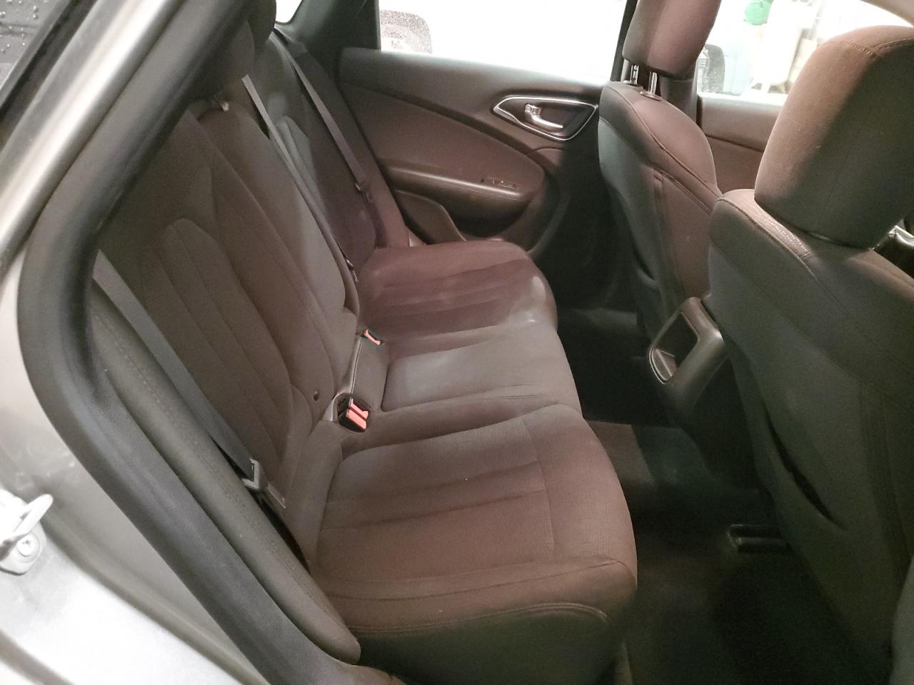 2016 Chrysler 200 Limited VIN: 1C3CCCAB5GN132226 Lot: 92695935