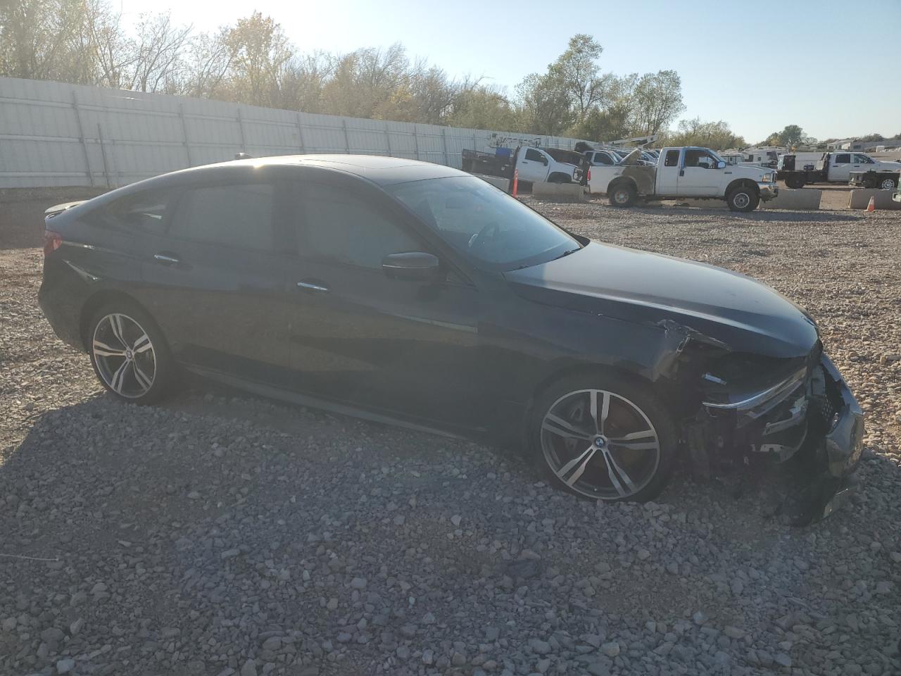 Фото: WBAJV6C55JBK07681