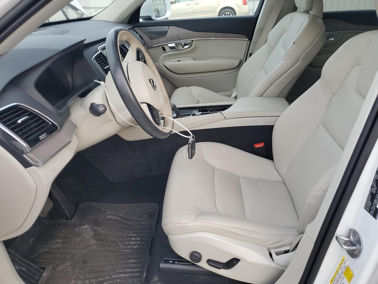 2023 Volvo Xc90 Plus VIN: YV4062PN6P1982792 Lot: 93533785