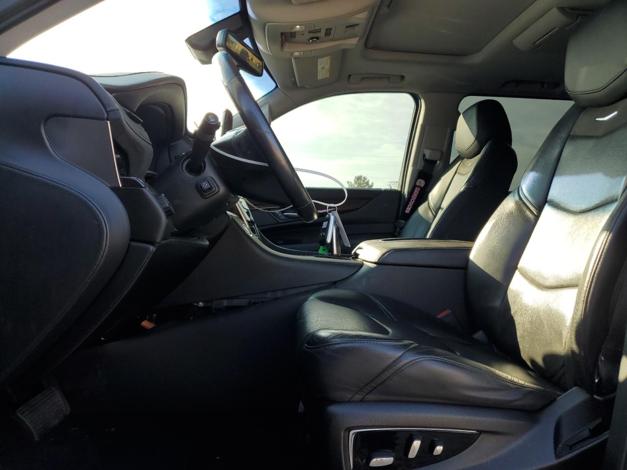 2020 Cadillac Escalade Esv Premium Luxury VIN: 1GYS4JKJ3LR270195 Lot: 93125705