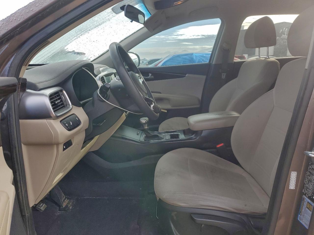 2020 Kia Sorento L VIN: 5XYPGDA35LG650581 Lot: 93974175