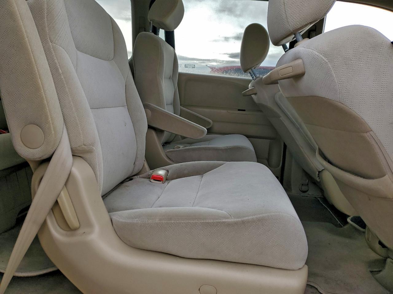 2008 Honda Odyssey Lx VIN: 5FNRL38228B108378 Lot: 94483985