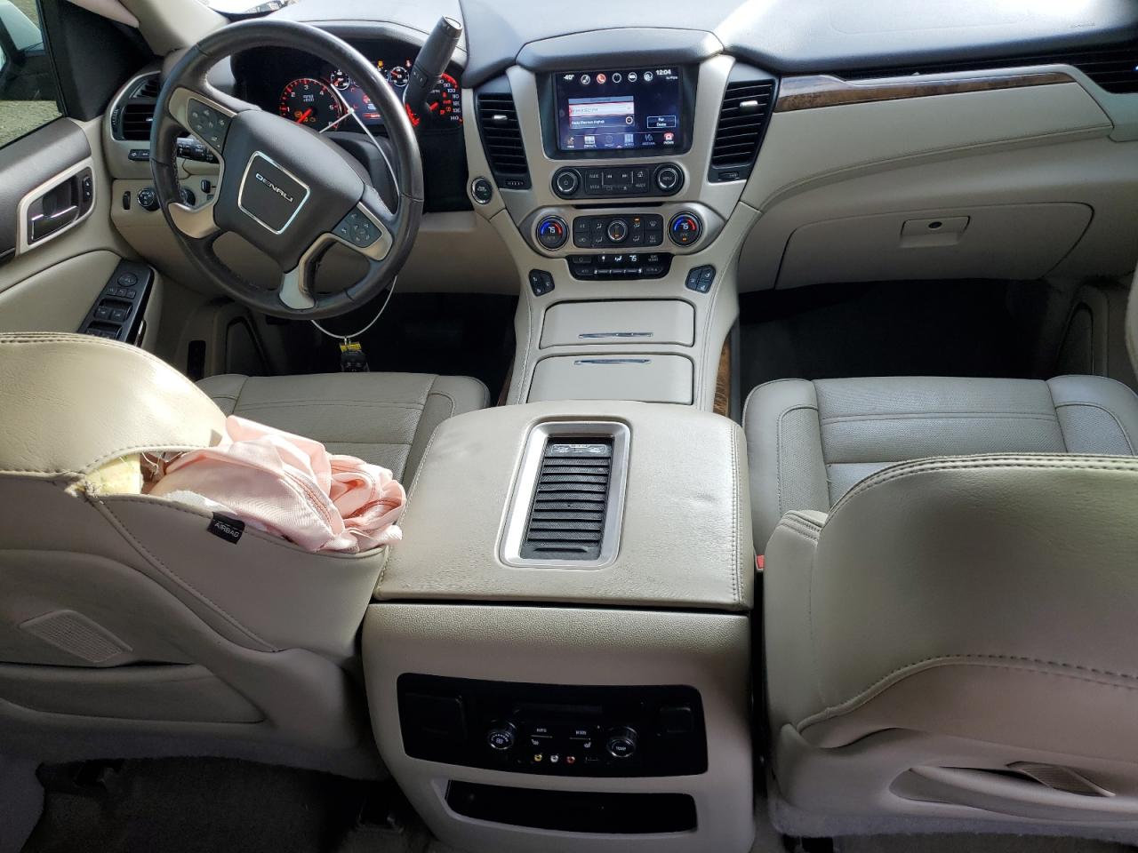 2016 GMC Yukon Xl Denali VIN: 1GKS2HKJ3GR201120 Lot: 92434745