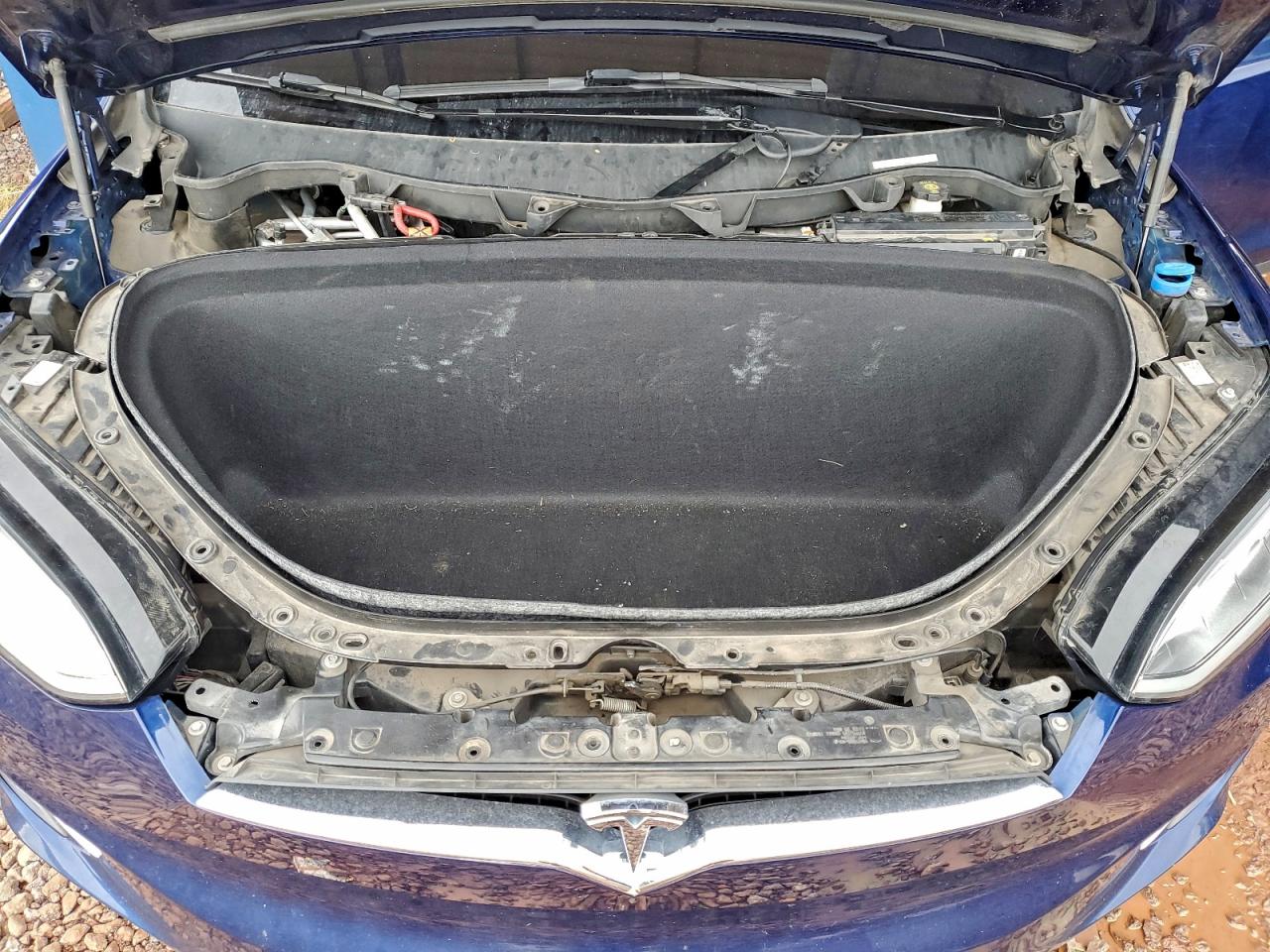 2017 Tesla Model X VIN: 5YJXCBE29HF066510 Lot: 92311835