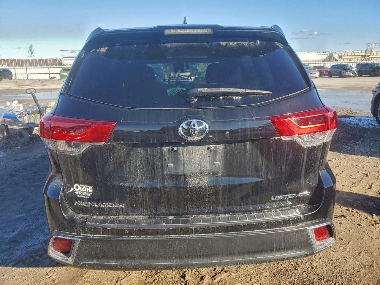 2019 Toyota Highlander Limited VIN: 5TDDZRFH2KS955214 Lot: 94410315