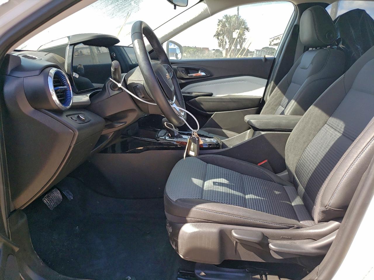 2025 Chevrolet Trax 1Lt VIN: KL77LHEP5SC320679 Lot: 92704505