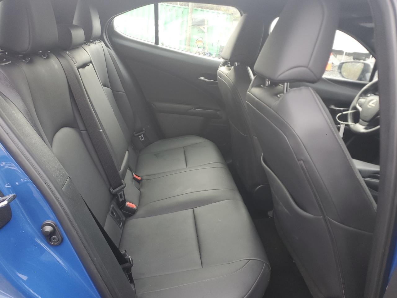 2022 Lexus Ux 250H Base VIN: JTHP9JBH8N2057747 Lot: 92199585