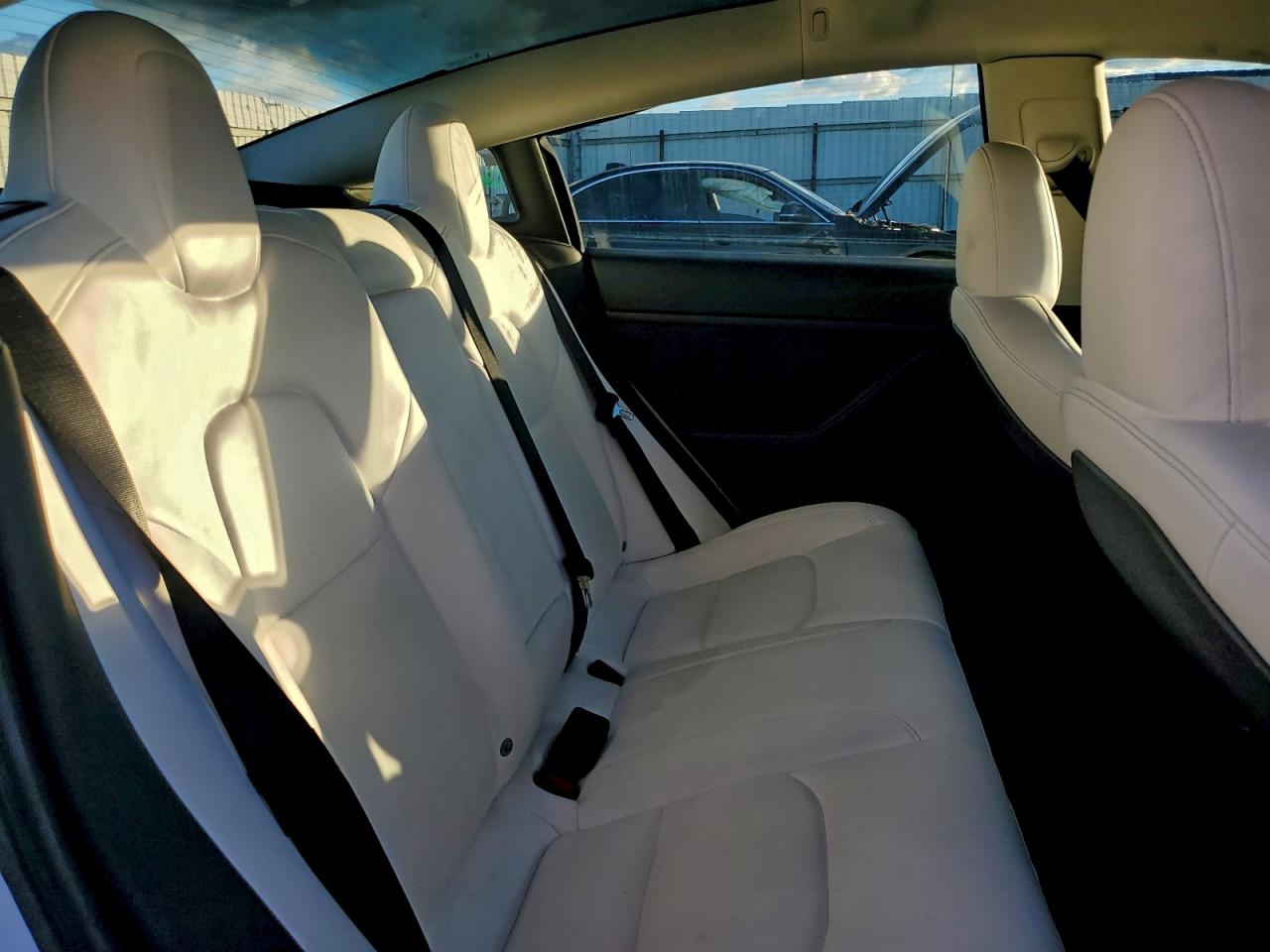 2023 Tesla Model 3 VIN: 5YJ3E1EC2PF576577 Lot: 92102425