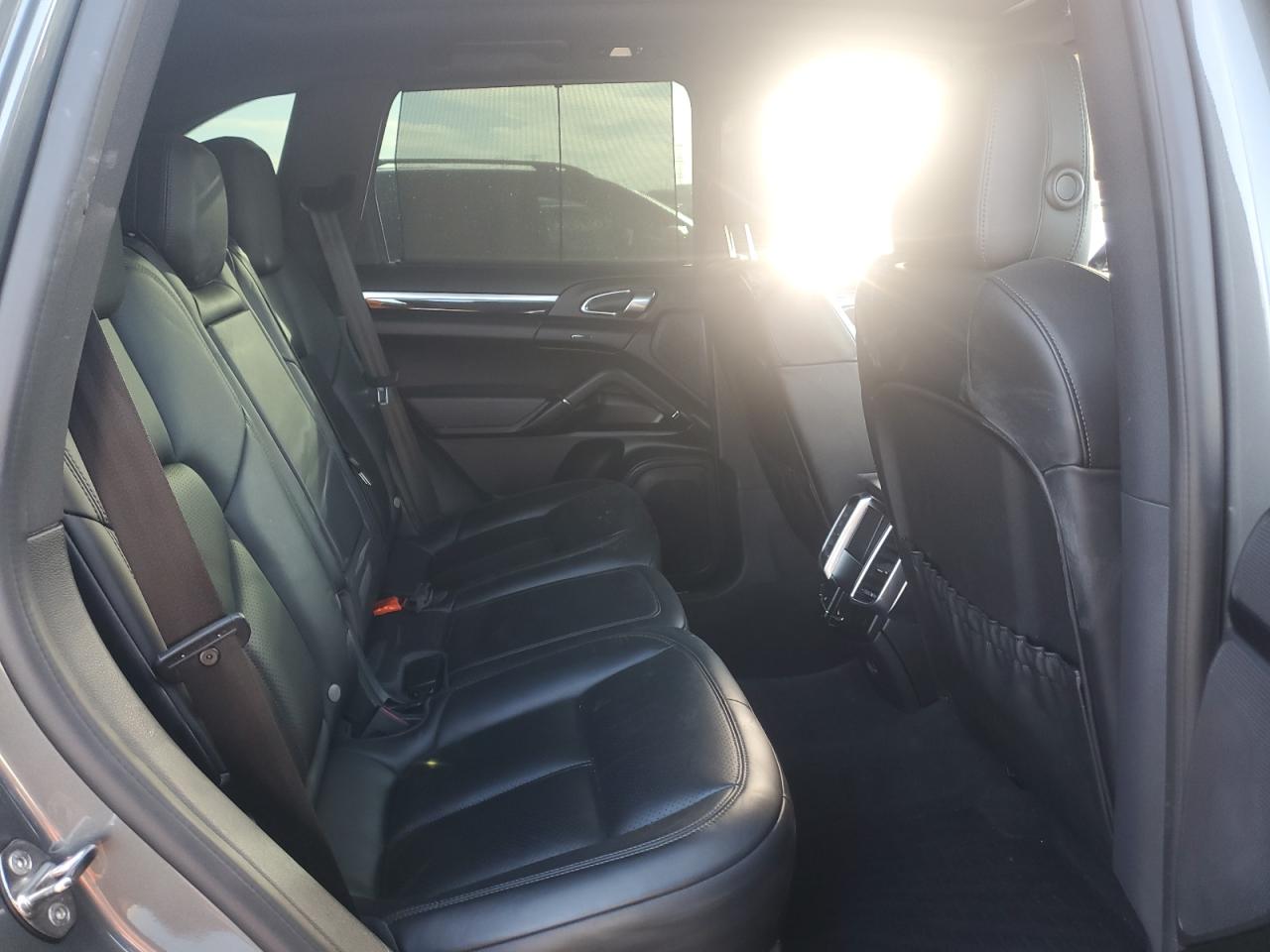 2018 Porsche Cayenne VIN: WP1AA2A29JKA05103 Lot: 91474785