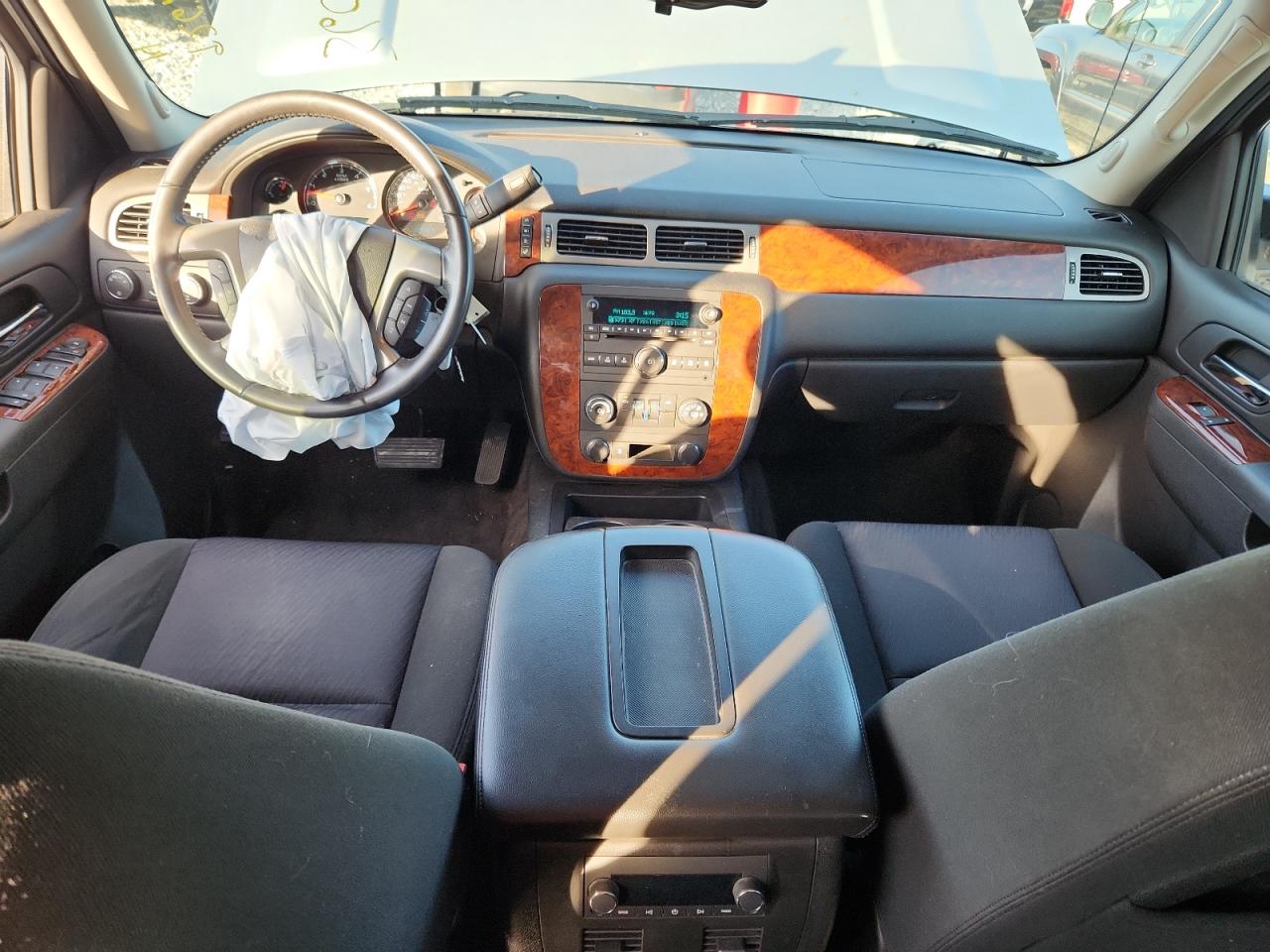 2011 Chevrolet Avalanche Ls VIN: 3GNTKEE38BG138589 Lot: 92671195