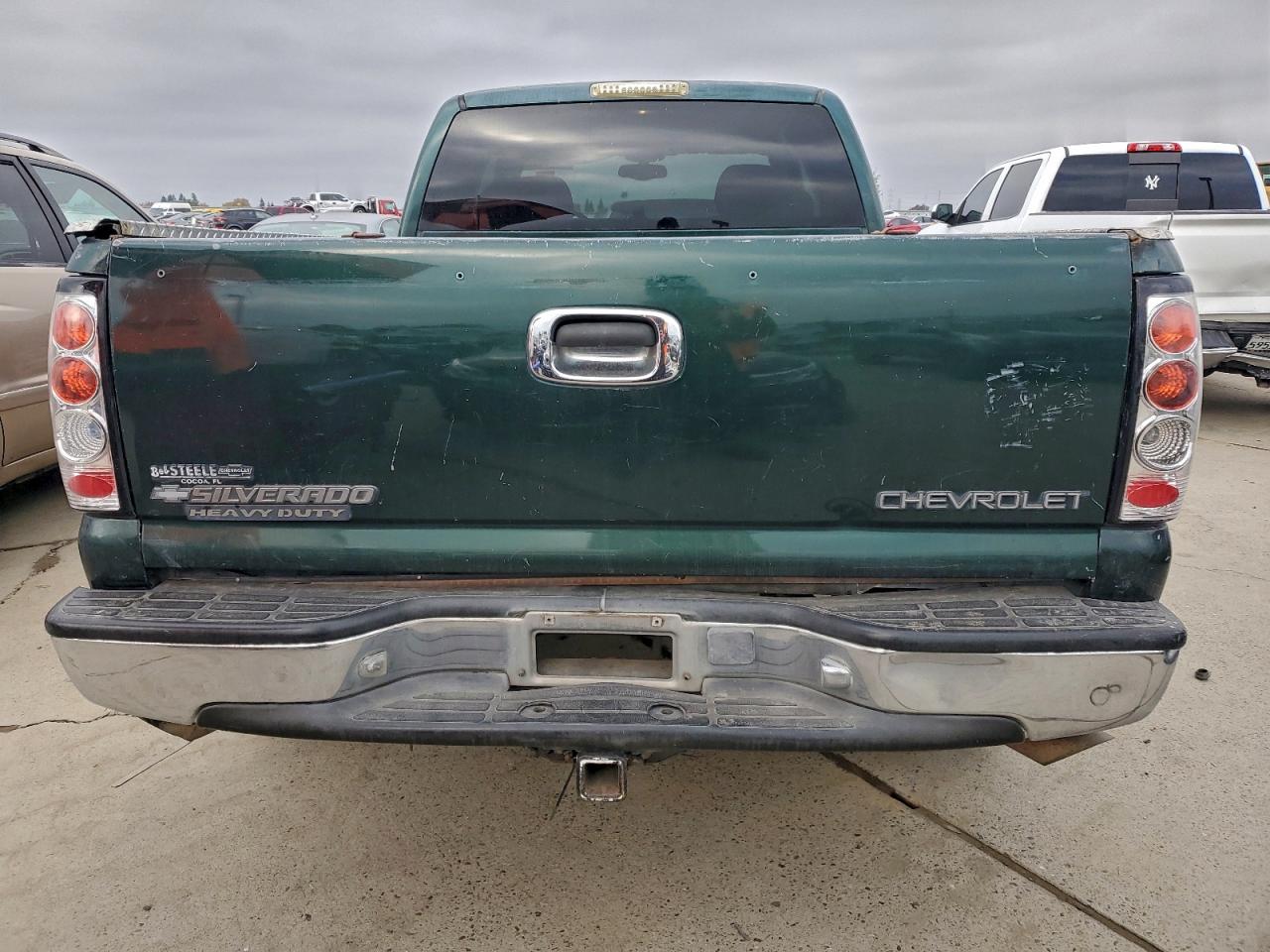 2001 Chevrolet Silverado C1500 VIN: 2GCEC19V311181960 Lot: 94195825