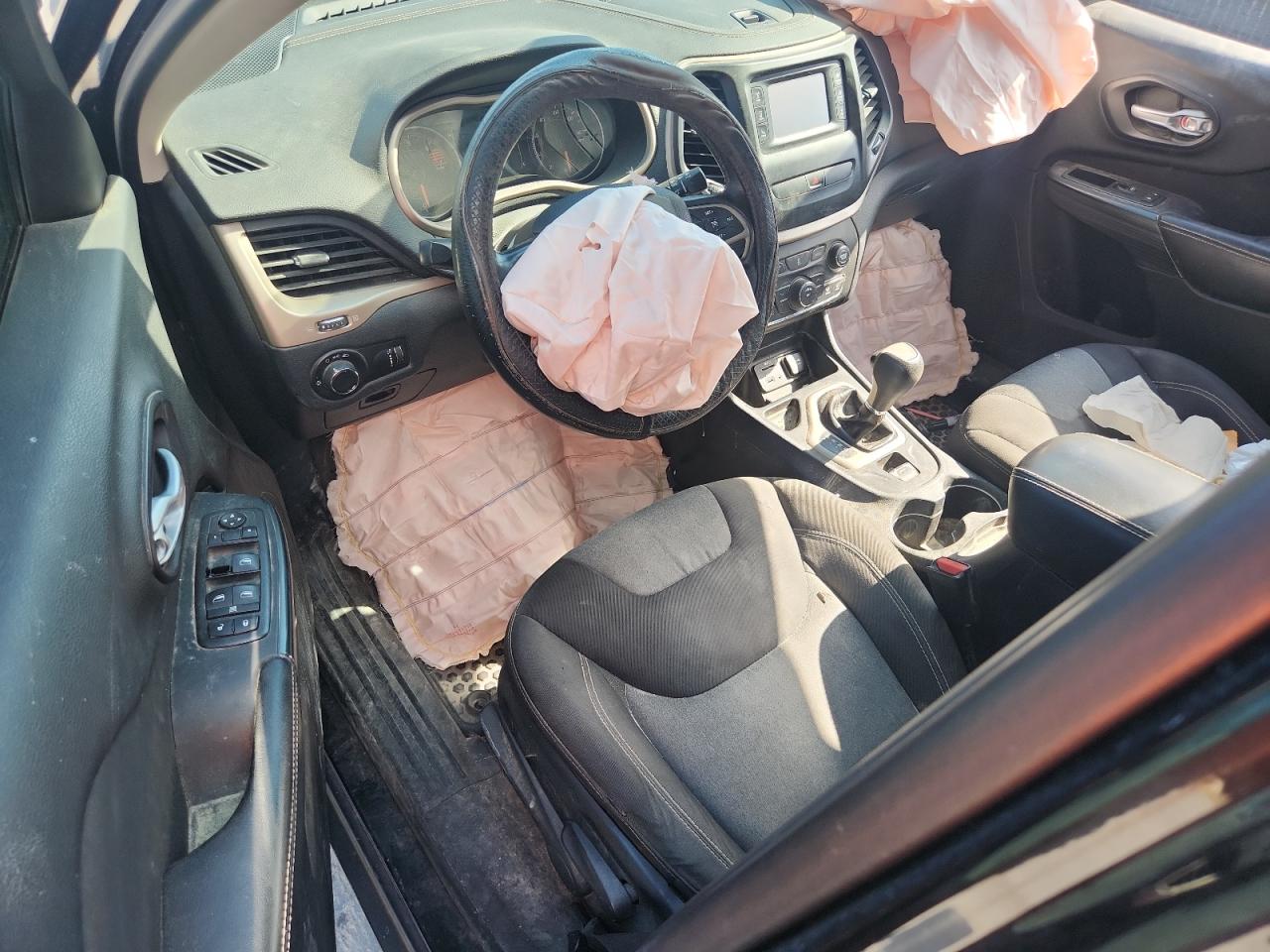 2016 Jeep Cherokee Sport VIN: 1C4PJLABXGW238832 Lot: 93027815