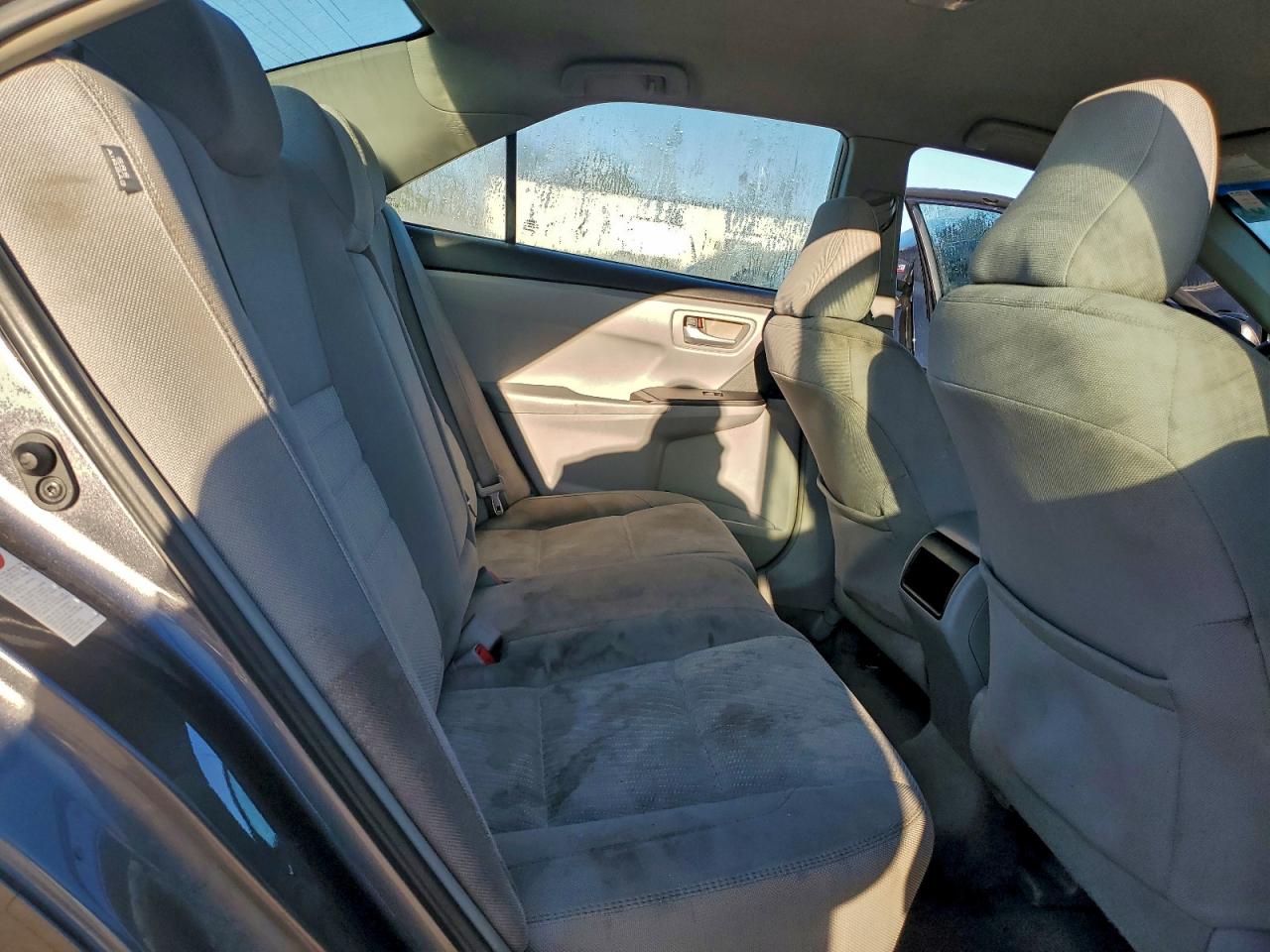 2015 Toyota Camry Le VIN: 4T1BF1FK7FU888233 Lot: 94036575