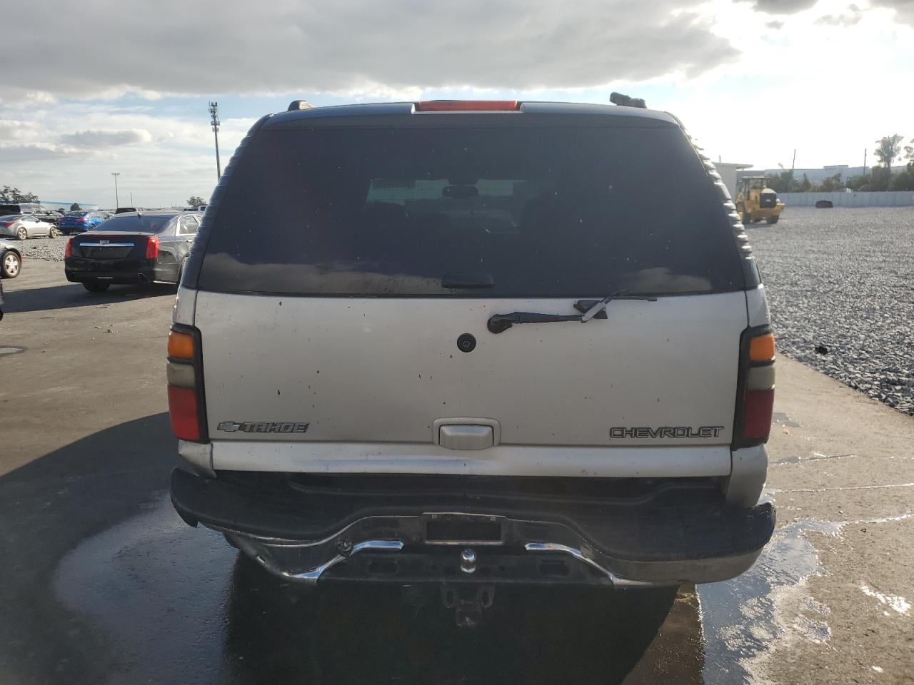 2005 Chevrolet Tahoe C1500 VIN: 1GNEC13T55R100243 Lot: 89920275