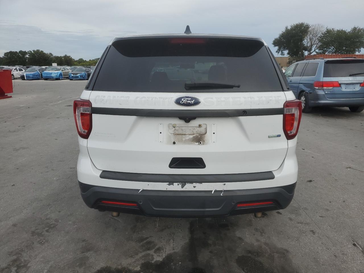 2018 Ford Explorer Police Interceptor VIN: 1FM5K8ARXJGB46325 Lot: 90006525