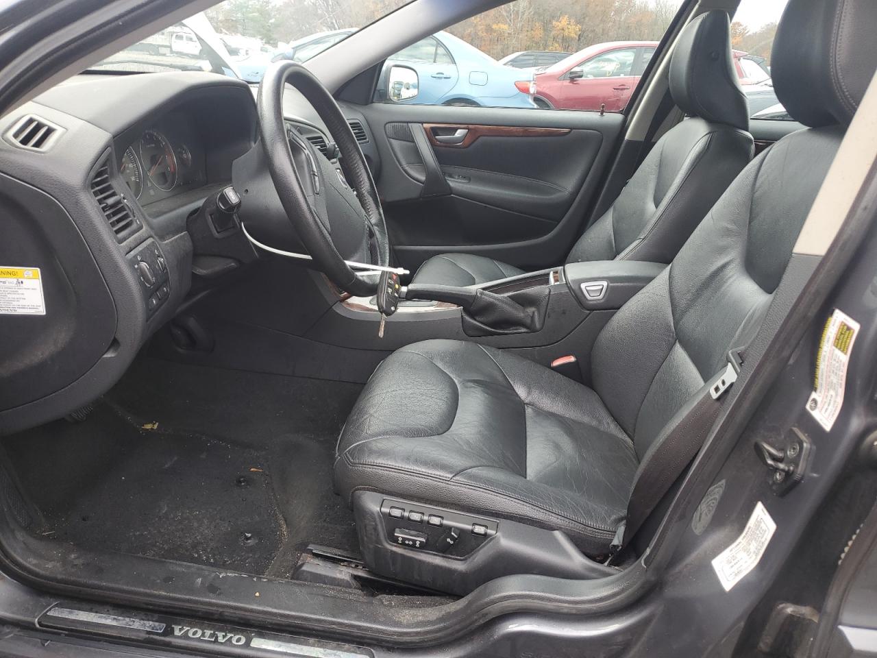 2005 Volvo V70 VIN: YV1SW640552497539 Lot: 92064205