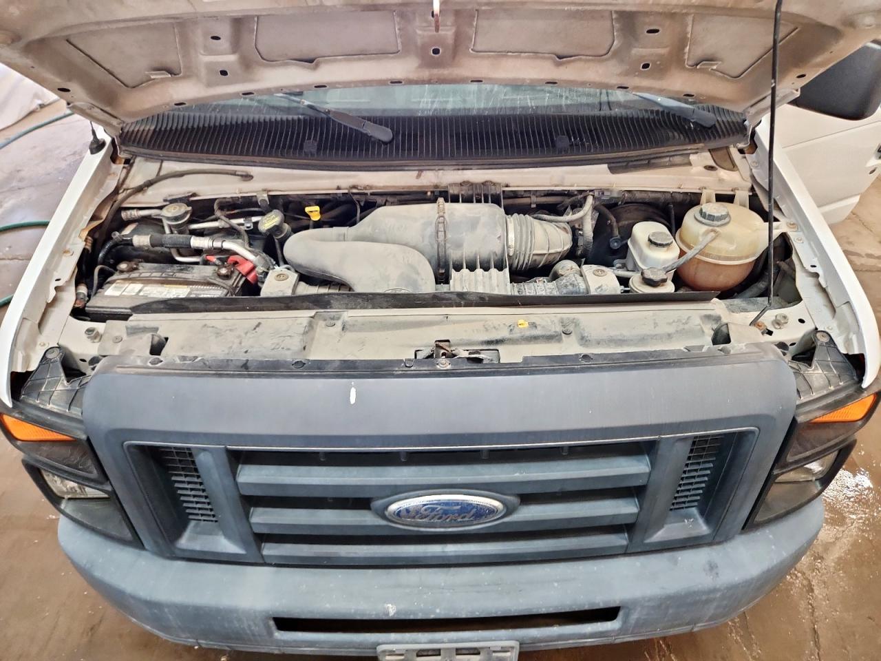 2013 Ford Econoline E350 Super Duty Wagon VIN: 1FBNE3BL6DDB05418 Lot: 92718905