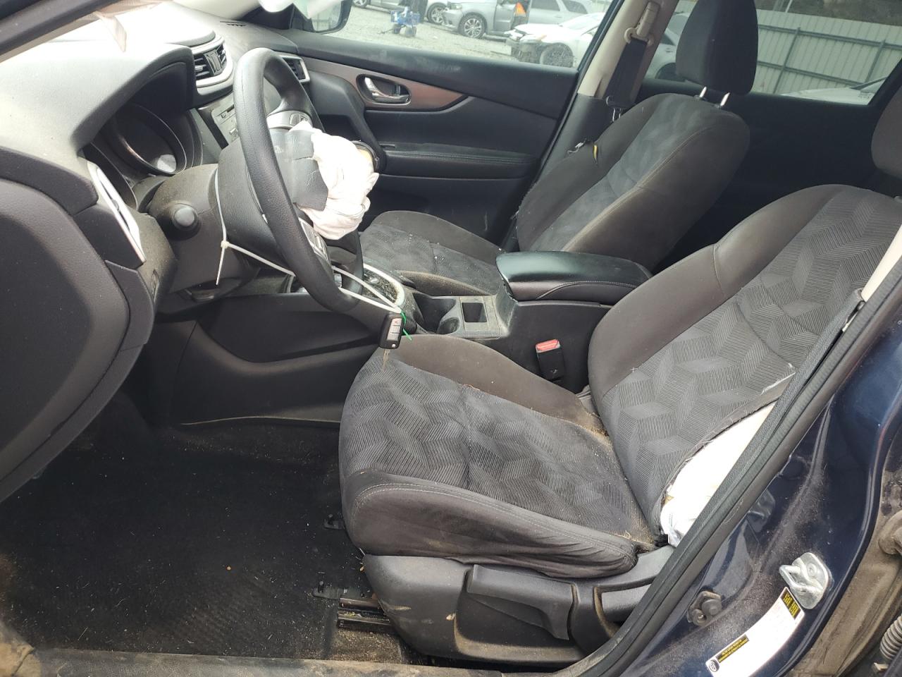 2015 Nissan Rogue S VIN: KNMAT2MTXFP582412 Lot: 93243155