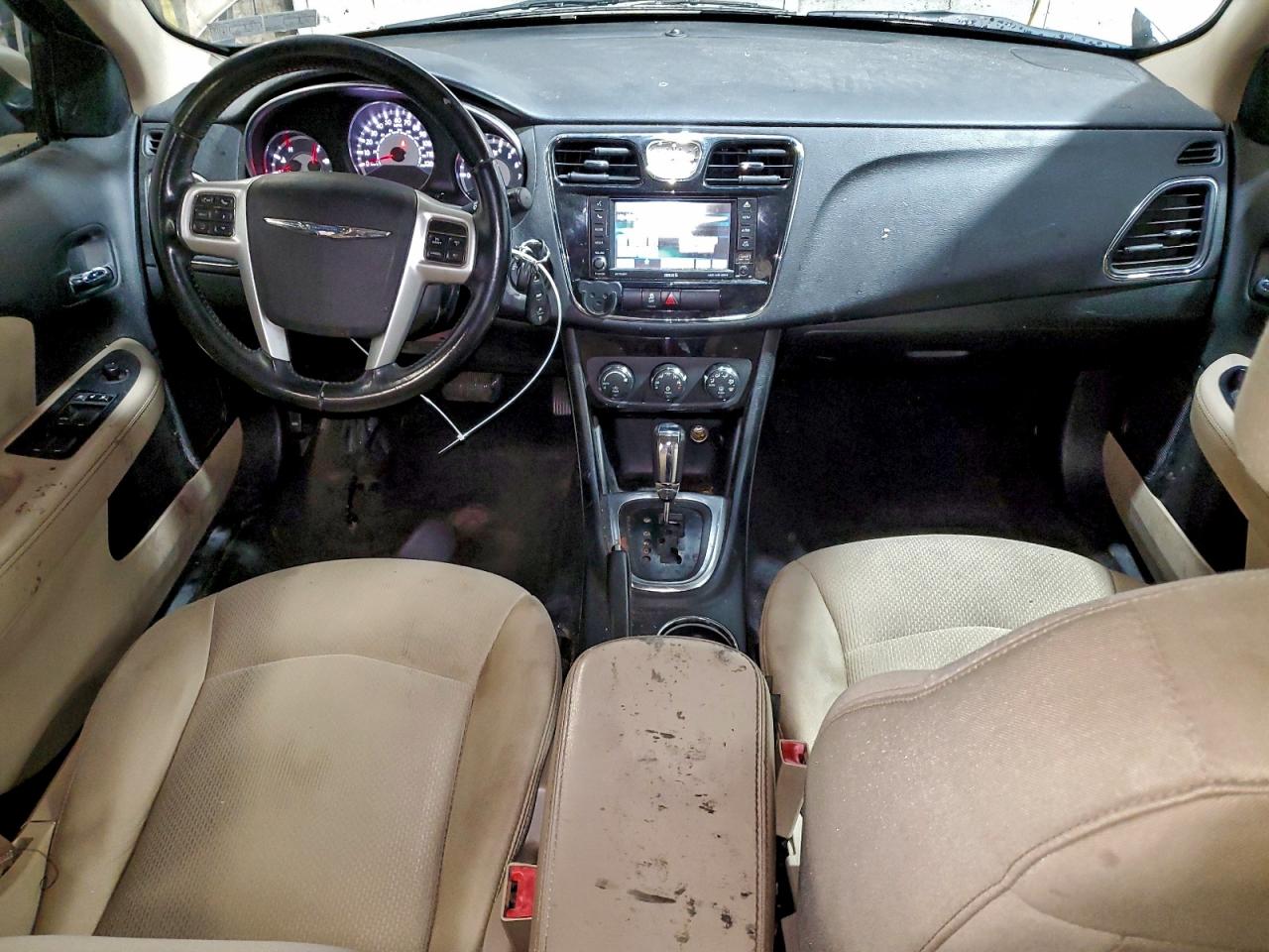 2013 Chrysler 200 Touring VIN: 1C3CCBBB1DN585117 Lot: 94519855