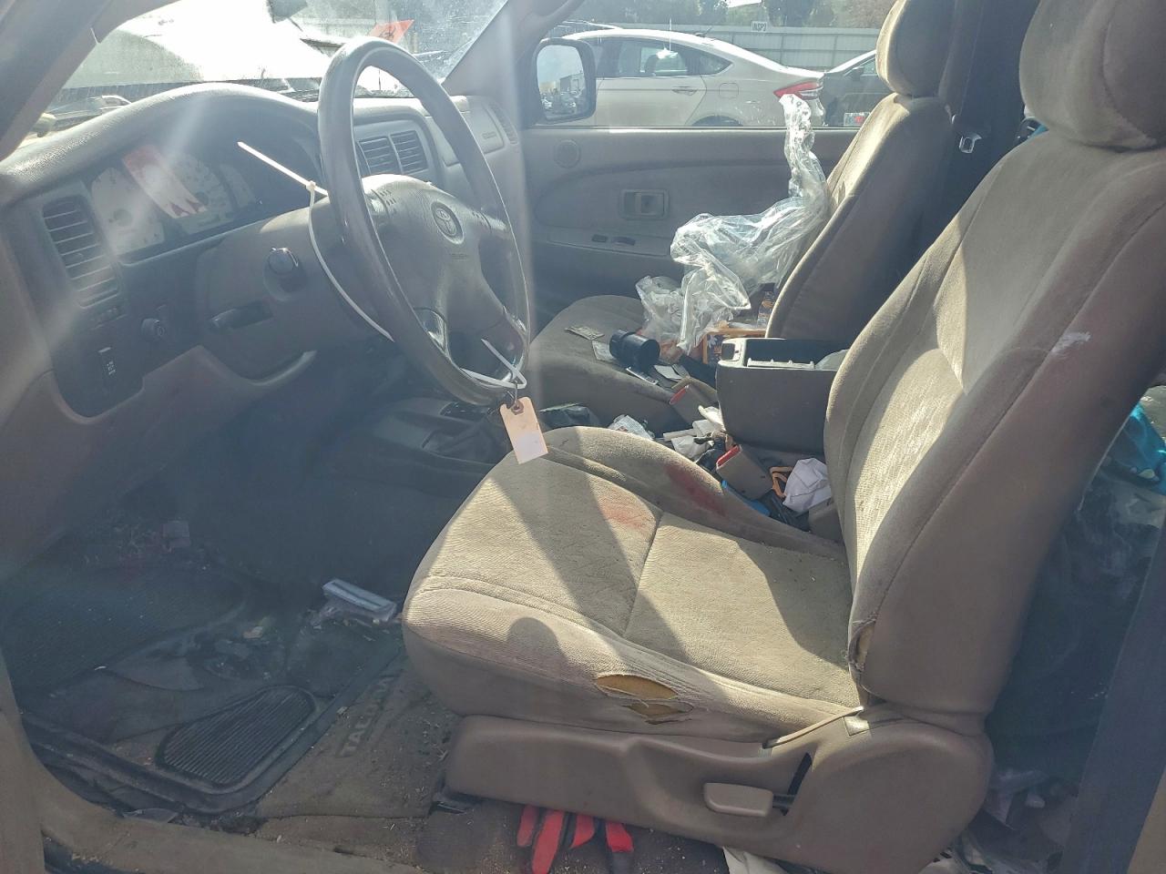 2004 Toyota Tacoma Xtracab VIN: 5TEWN72N74Z355220 Lot: 94175825