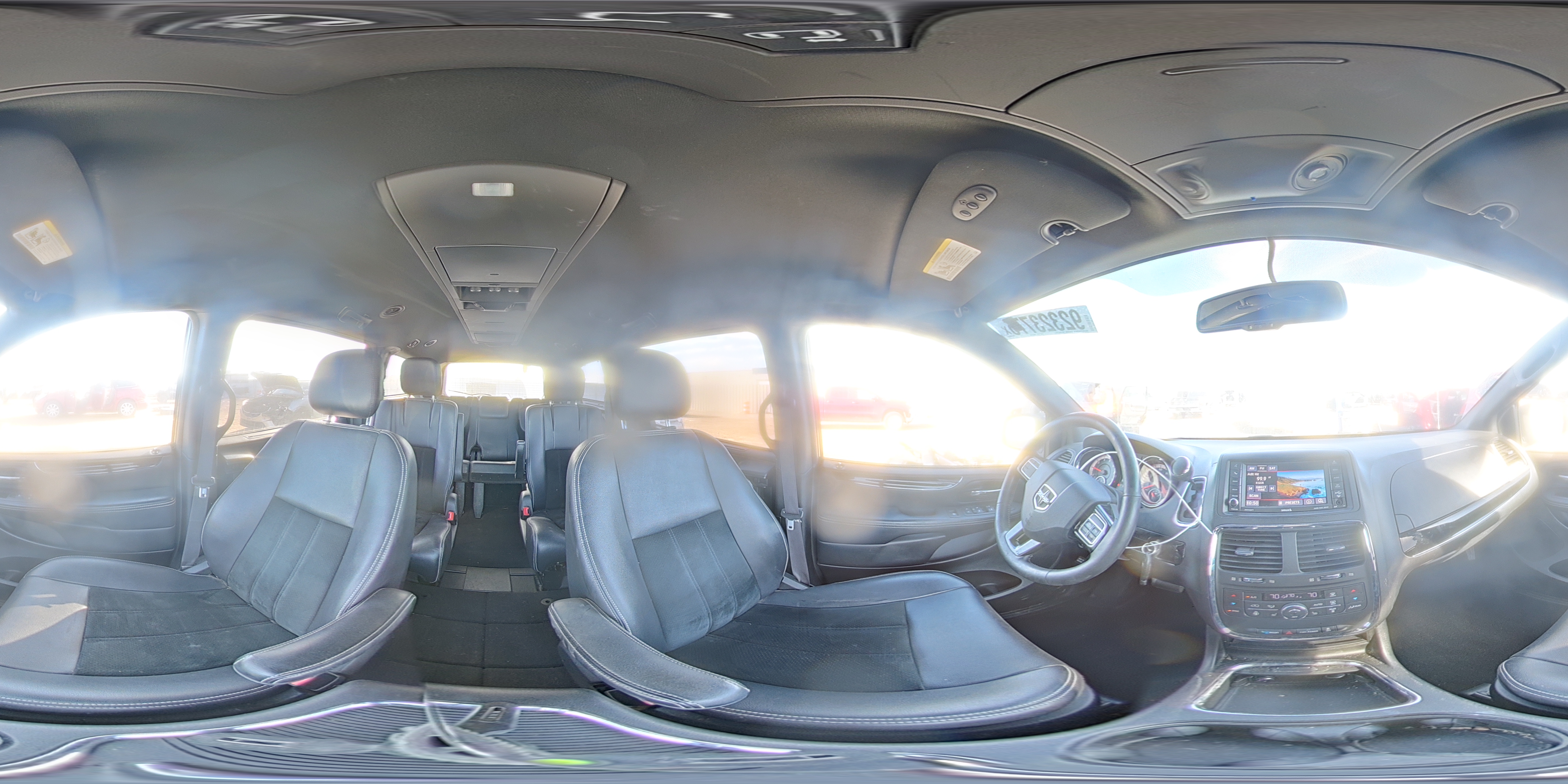 2016 Dodge Grand Caravan Sxt VIN: 2C4RDGCGXGR383040 Lot: 92323775