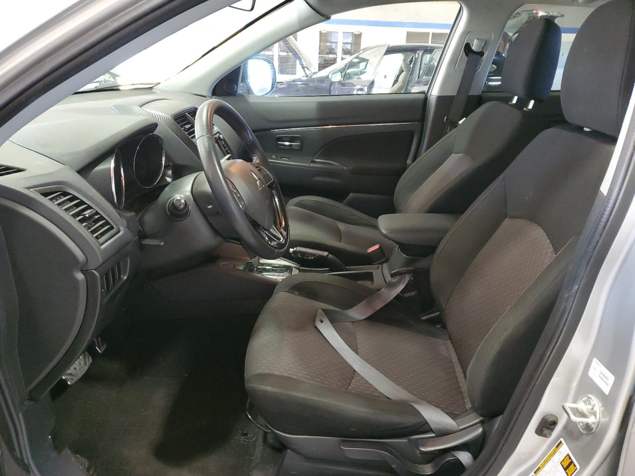 2018 Mitsubishi Outlander Sport Es VIN: JA4AP3AU1JU010687 Lot: 92114425