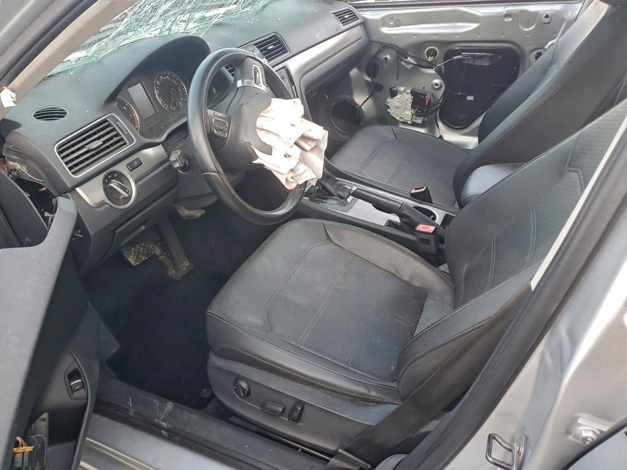 2014 Volkswagen Passat Se VIN: 1VWBS7A36EC052997 Lot: 92292135