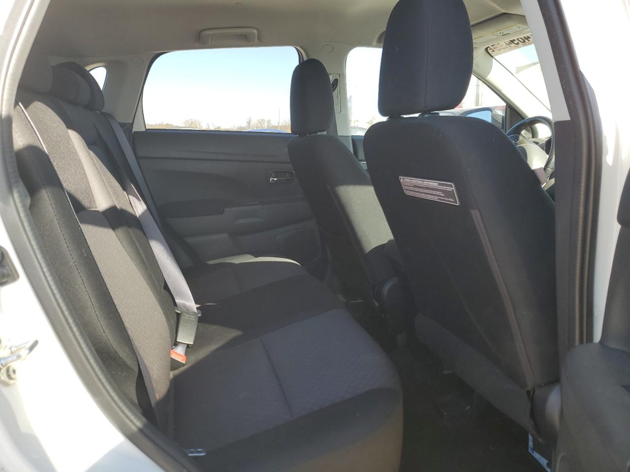 2017 Mitsubishi Outlander Sport Es VIN: JA4AR3AU7HZ004075 Lot: 91489425