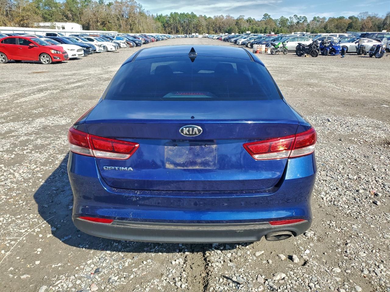 2017 Kia Optima Lx VIN: 5XXGT4L37HG122478 Lot: 94582825