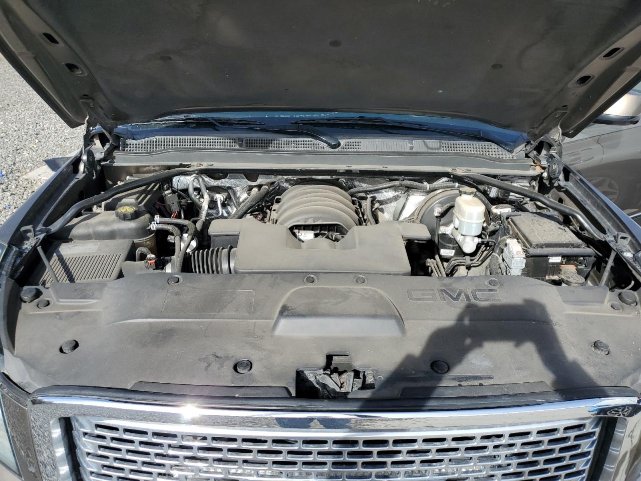 2015 GMC Yukon Denali VIN: 1GKS2CKJ6FR532470 Lot: 91892095