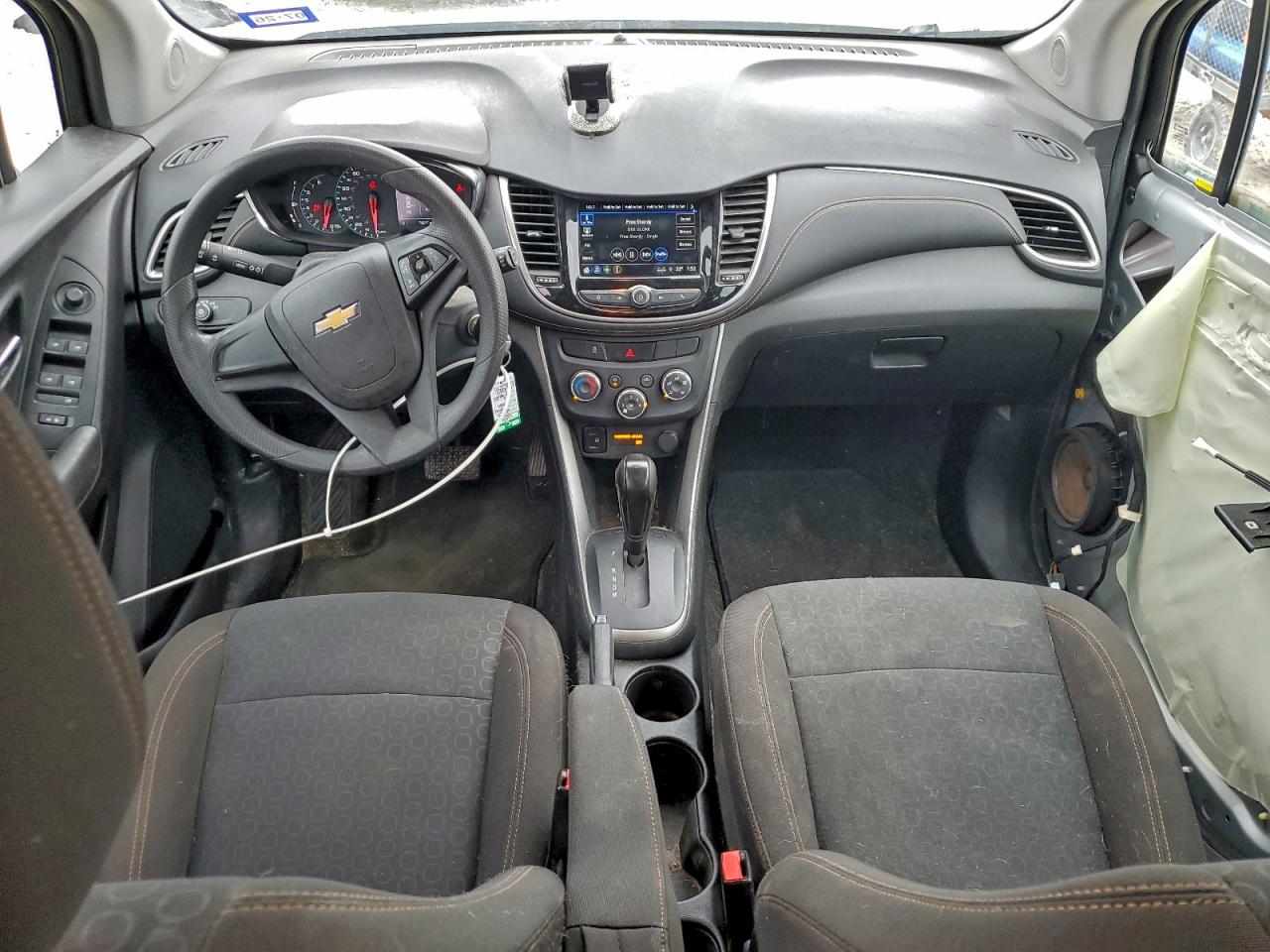 2018 Chevrolet Trax Ls VIN: KL7CJKSBXJB720638 Lot: 93760575