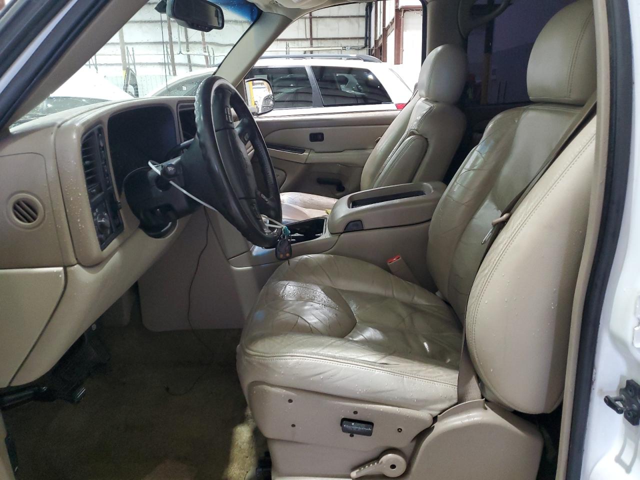 2003 Chevrolet Tahoe K1500 VIN: 1GNEK13Z83R163910 Lot: 92416885