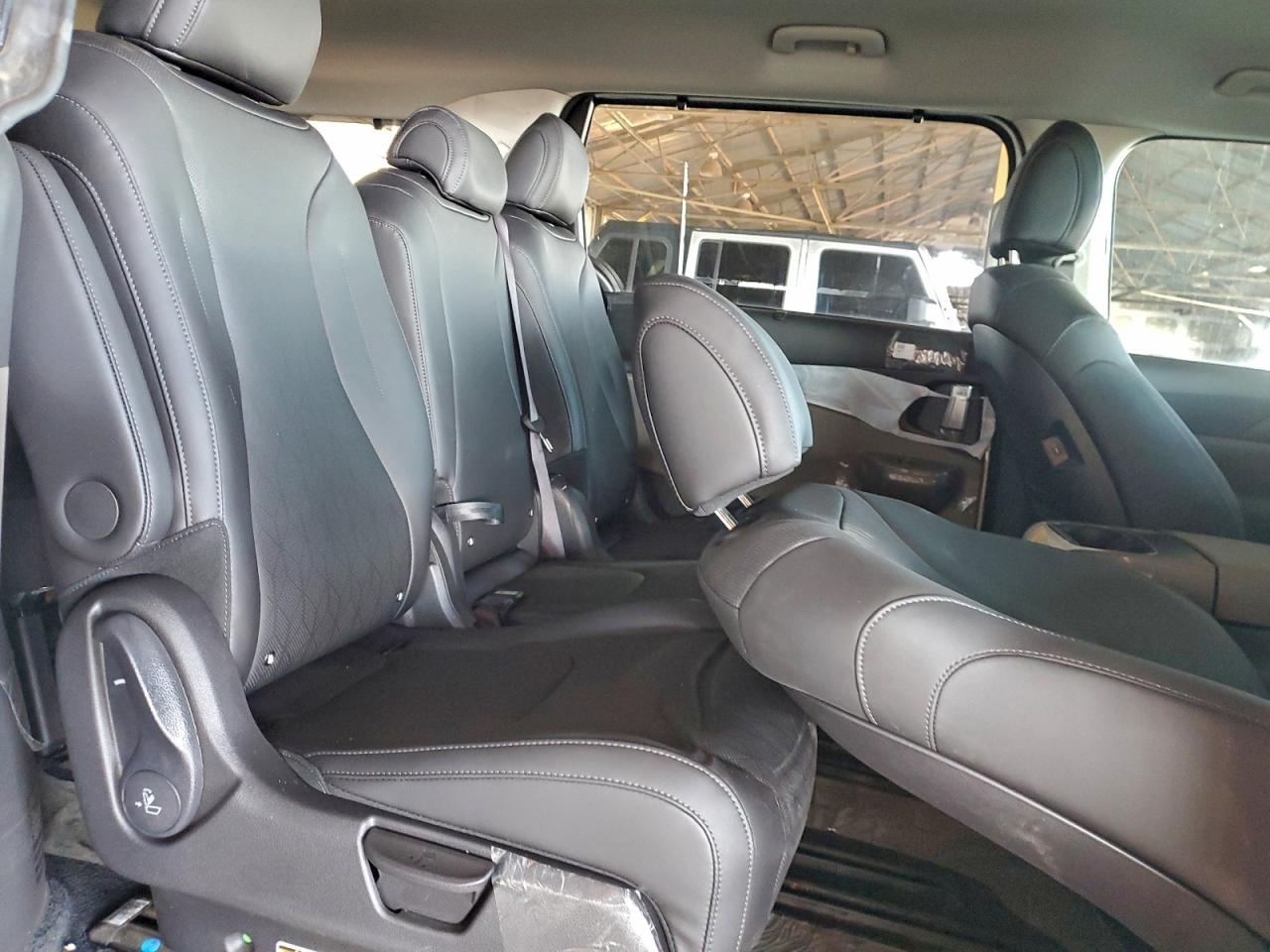 2026 Kia Carnival Ex VIN: KNDNC5KA1T6108404 Lot: 94535485