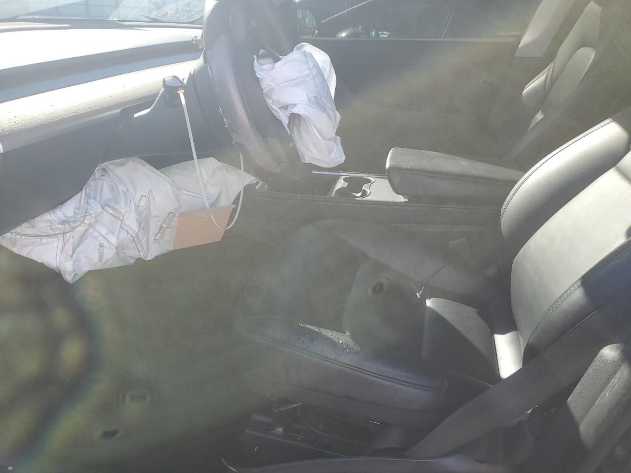 2022 Tesla Model Y VIN: 7SAYGDEE3NF364192 Lot: 91740235