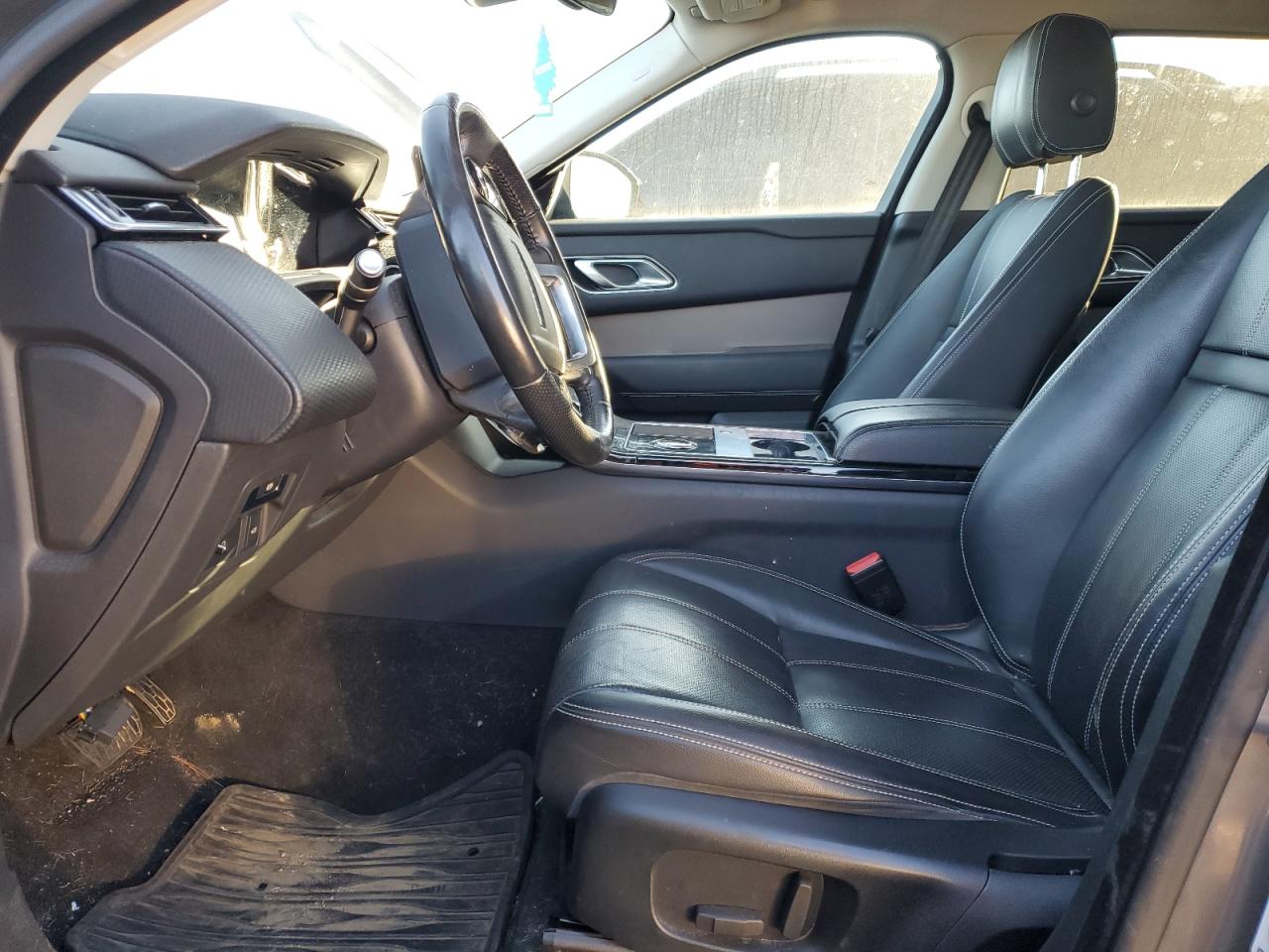 2018 Land Rover Range Rover Velar S VIN: SALYB2RX1JA711834 Lot: 92268975