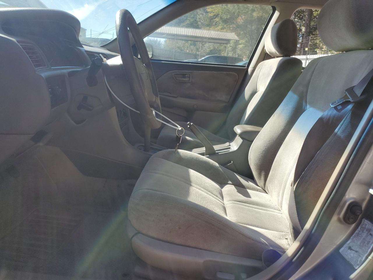 1999 Toyota Camry Le VIN: JT2BF22K0X0171528 Lot: 90367745