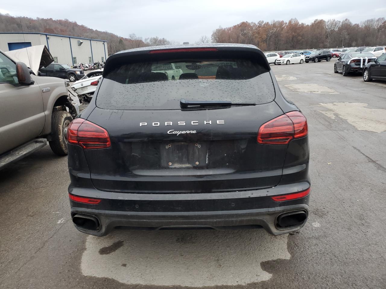2018 Porsche Cayenne VIN: WP1AA2A23JKA00074 Lot: 92851055