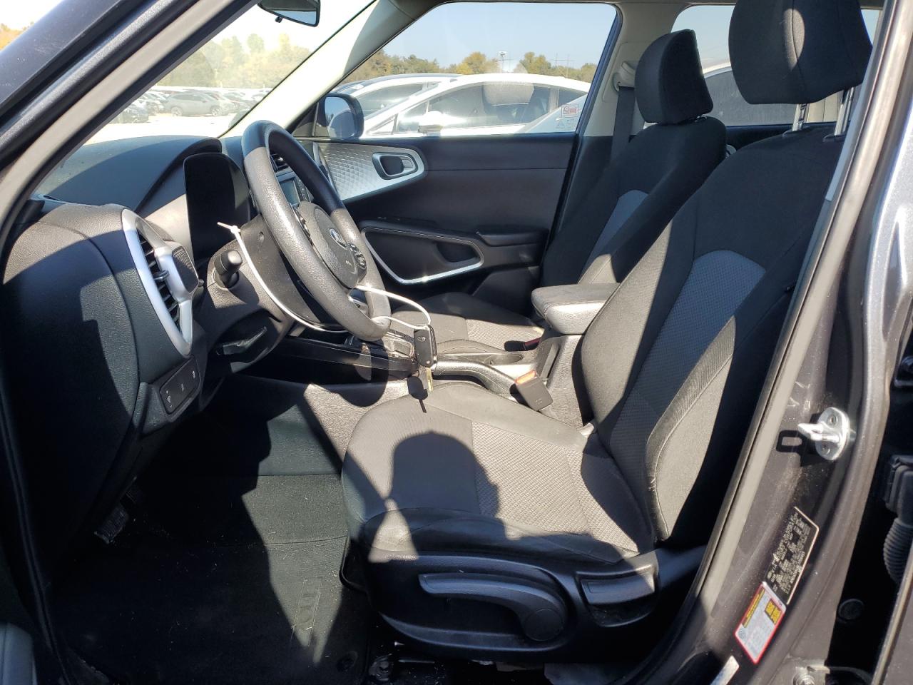 2020 Kia Soul Lx VIN: KNDJ23AU6L7716415 Lot: 90736545