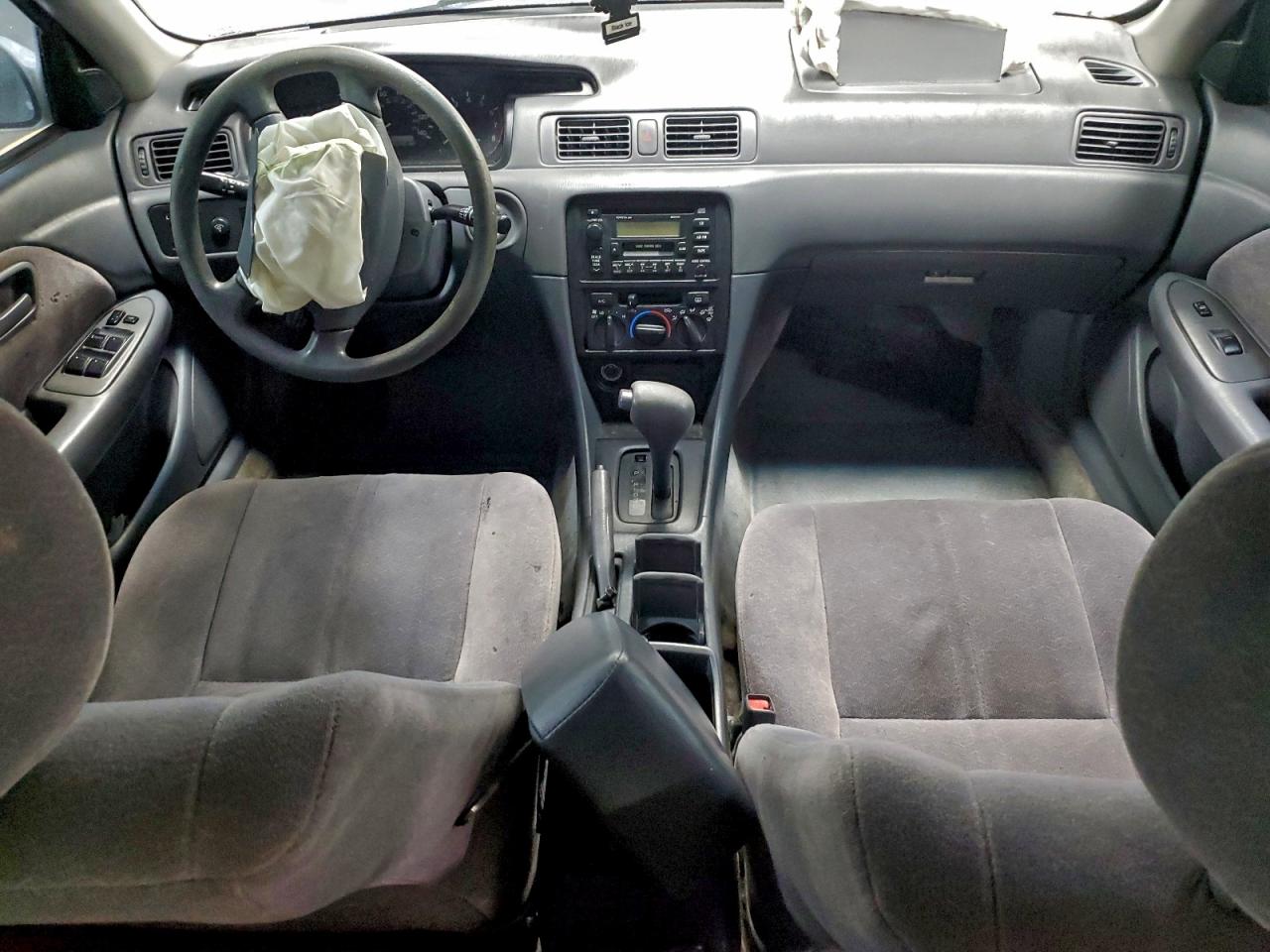 1999 Toyota Camry Le VIN: JT2BG22K5X0374668 Lot: 94445415