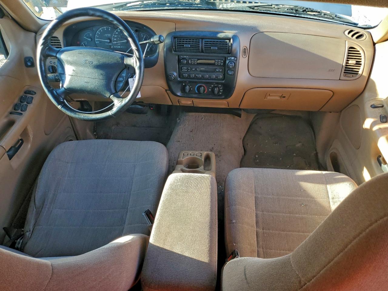 1996 Ford Explorer VIN: 1FMDU32X6TUB23926 Lot: 93786055