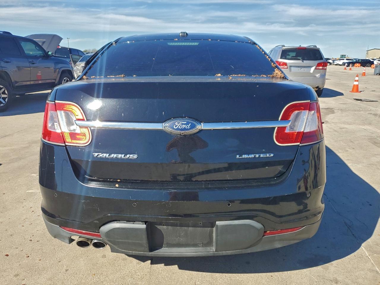 2011 Ford Taurus Limited VIN: 1FAHP2FW3BG189359 Lot: 93134855