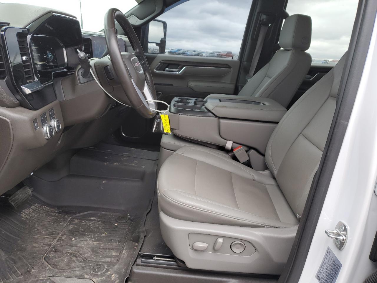 2024 GMC Sierra K2500 Slt VIN: 1GT49NE72RF128292 Lot: 92094395